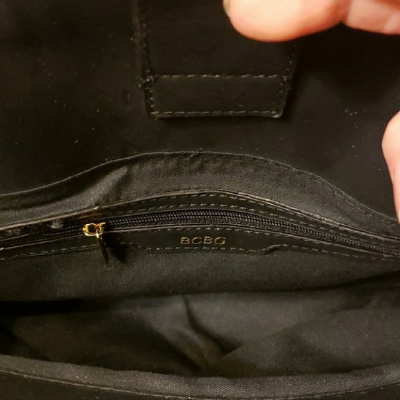 BCBG purse/ handbag - Picture 5 of 8